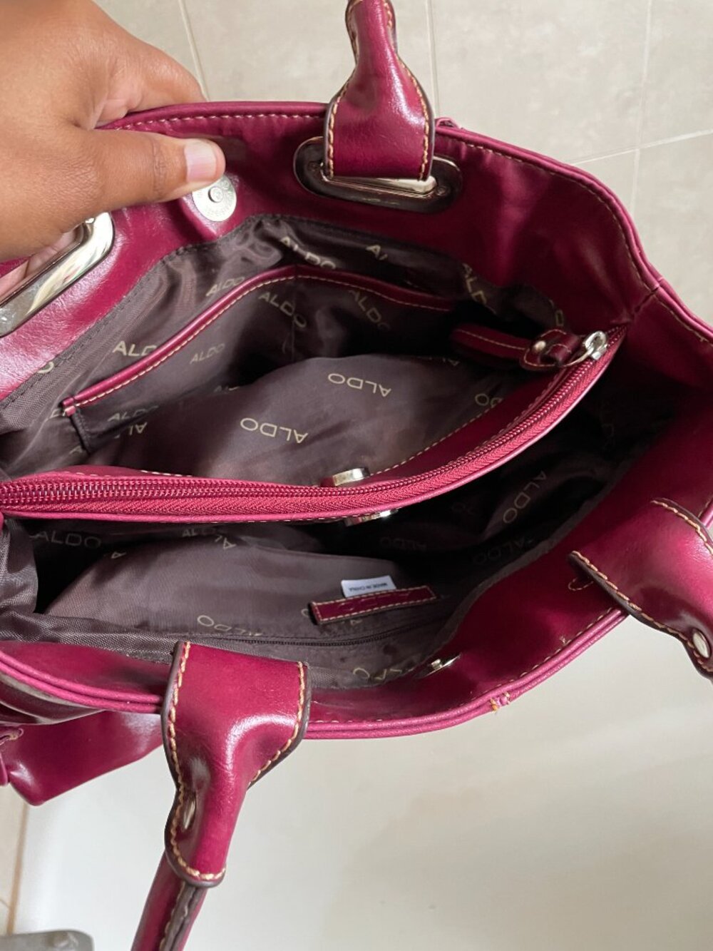 VTG Aldo Shoulder Bag - COOL Multi Compartment Zip Divider Purse - Picture 8 of 11